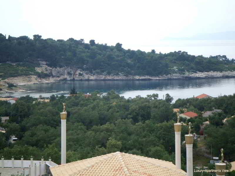 Paco'S Resort Gaios Buitenkant foto