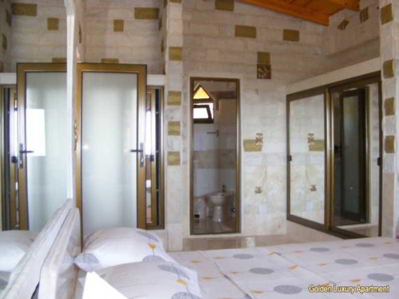 Paco'S Resort Gaios Buitenkant foto